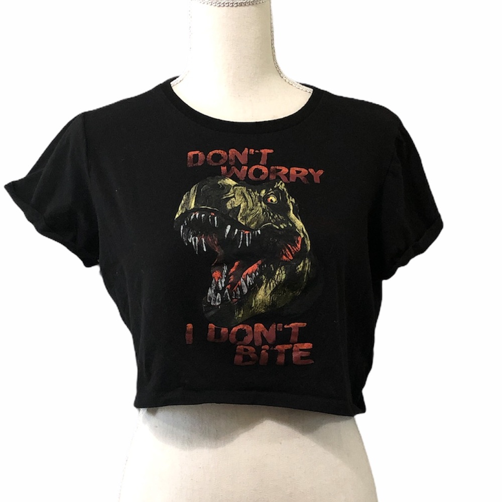 Jurassic Park World Crop Graphic Tee "Don't worry.